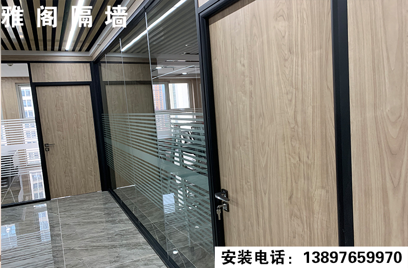 青海西寧單層玻璃隔斷、青海西寧雙層玻璃隔斷、青海西寧高隔斷、青海西寧高隔間！